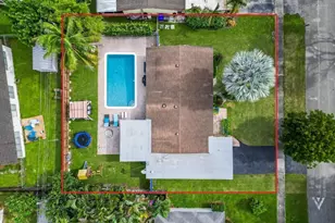 315 S 57th Ave, Hollywood, FL 33023 - Photo 14