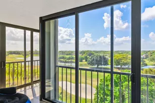 16300 Golf Club Rd, Weston, FL 33326 - Photo 32