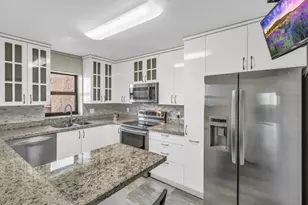 16300 Golf Club Rd, Weston, FL 33326 - Photo 16