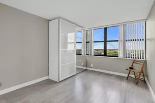 16300 Golf Club Rd, Weston, FL 33326 - Photo 22