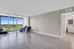 16300 Golf Club Rd, Weston, FL 33326 - Photo 12