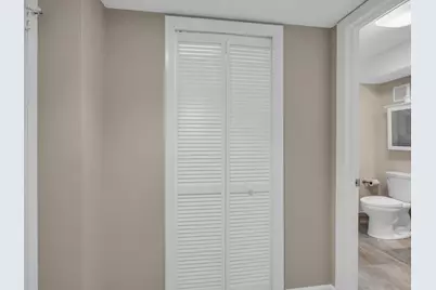 16300 Golf Club Road #719, Weston, FL 33326 - Photo 20