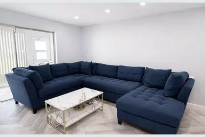 7300 NW 5th Place #103, Margate, FL 33063 - Photo 10