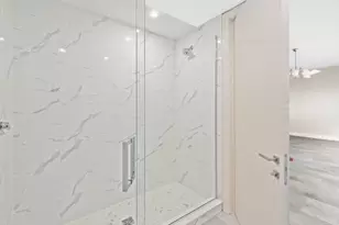 133 Isle of Venice Dr, Fort Lauderdale, FL 33301 - Photo 32