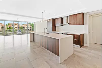 133 Isle Of Venice Drive #201, Fort Lauderdale, FL 33301 - Photo 4