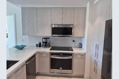 2000 Metropica Way #507, Sunrise, FL 33323 - Photo 4