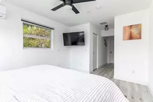 2648 NW 9th Ln, Fort Lauderdale, FL 33311 - Photo 14