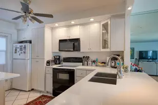 3401 N Country Club Dr, Aventura, FL 33180 - Photo 18