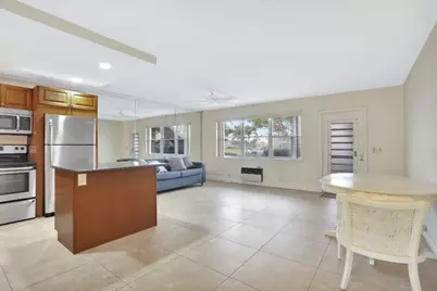 275 Markham M #275, Deerfield Beach, FL 33442 - Photo 4