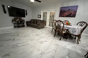 16 Spinning Wheel Ln, Tamarac, FL 33319 - Photo 18