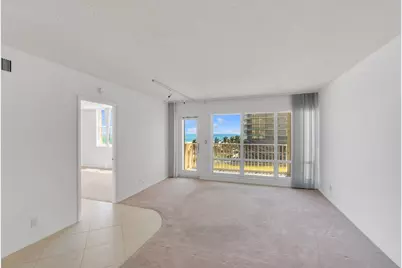 750 N Ocean Boulevard #604, Pompano Beach, FL 33062 - Photo 4