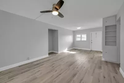 1021 Crystal Lake Drive #202, Pompano Beach, FL 33064 - Photo 6