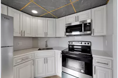 1021 Crystal Lake Drive #202, Pompano Beach, FL 33064 - Photo 4