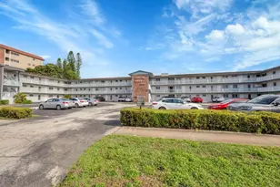 1021 Crystal Lake Dr, Deerfield Beach, FL 33064 - Photo 1