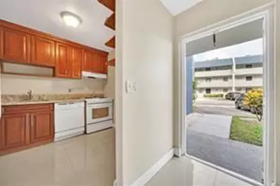 7897 Golf Circle Drive #112, Margate, FL 33063 - Photo 8