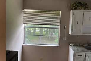 8205 NW 61st St, Tamarac, FL 33321 - Photo 18