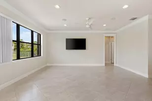 239 SE Courances Dr, Port Saint Lucie, FL 34984 - Photo 8