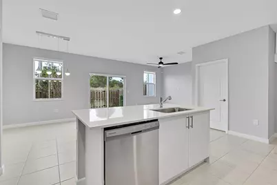 4614 NW 120th Way #4614, Pompano Beach, FL 33076 - Photo 10