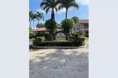 22028 Las Brisas Circle, Boca Raton, FL 33433 - Photo 2