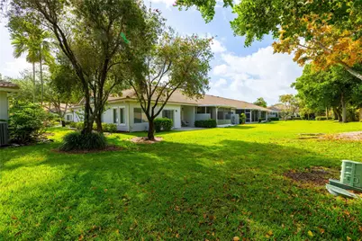 1245 SW 48th Terrace, Deerfield Beach, FL 33442 - Photo 8