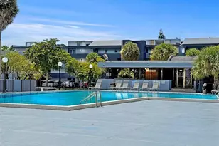 310 Fontainebleau Blvd, Miami, FL 33172 - Photo 18