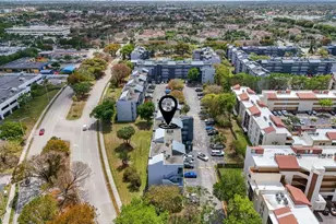 310 Fontainebleau Blvd, Miami, FL 33172 - Photo 22