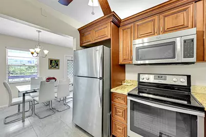 154 Upminster G #154, Deerfield Beach, FL 33442 - Photo 12