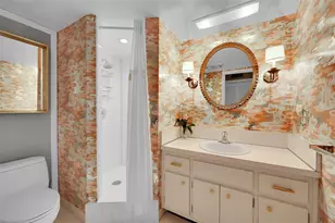 555 NW 4th Ave, Boca Raton, FL 33432 - Photo 10