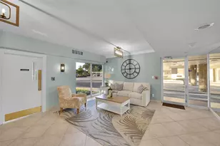 555 NW 4th Ave, Boca Raton, FL 33432 - Photo 14