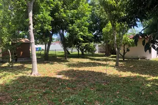 12975 NW 18th Ct, Miami, FL 33167 - Photo 10