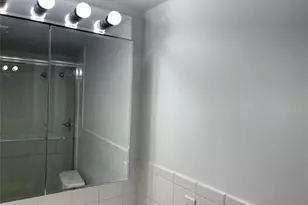 8405 NW 61st St, Tamarac, FL 33321 - Photo 10