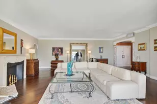1 Las Olas Cir, Fort Lauderdale, FL 33316 - Photo 2
