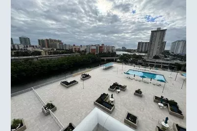 230 174th Street #814, Sunny Isles Beach, FL 33160 - Photo 8