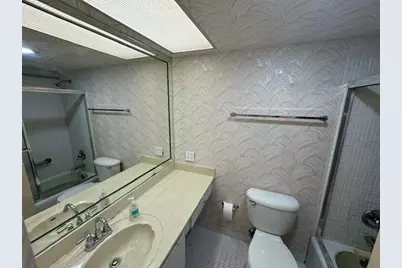 230 174th Street #814, Sunny Isles Beach, FL 33160 - Photo 20