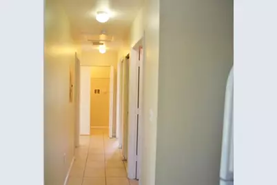 2911 NW 135th Street, Opa Locka, FL 33054 - Photo 8