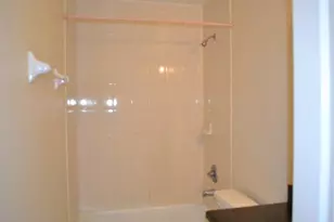 2911 NW 135th St, Opa Locka, FL 33054 - Photo 14