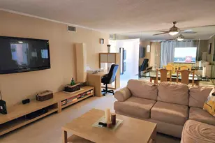 9521 Sunrise Lakes Blvd, Sunrise, FL 33322 - Photo 8