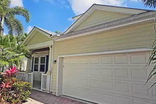 532 NE Canoe Park Cir, Port Saint Lucie, FL 34983 - Photo 2