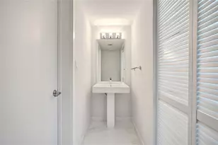 400 Sunny Isles Blvd, North Miami Beach, FL 33160 - Photo 76