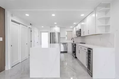 8900 Washington Boulevard #418, Hollywood, FL 33025 - Photo 2