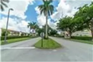 8900 Washington Blvd Unit, Pembroke Pines, FL 33025 - Photo 78