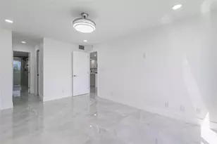 8900 Washington Blvd Unit, Pembroke Pines, FL 33025 - Photo 12