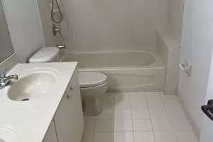 11473 NW 81st Ln, Miami, FL 33178 - Photo 14