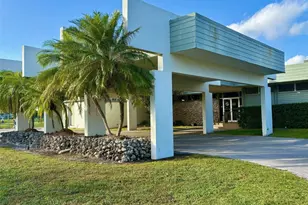 1055 Country Club Dr, Margate, FL 33063 - Photo 26