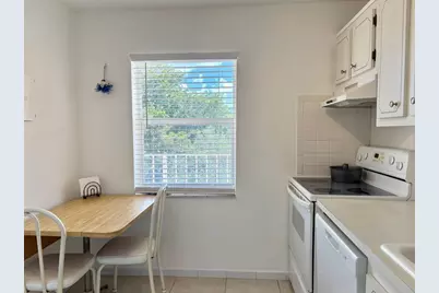 1055 Country Club Drive #404, Margate, FL 33063 - Photo 6