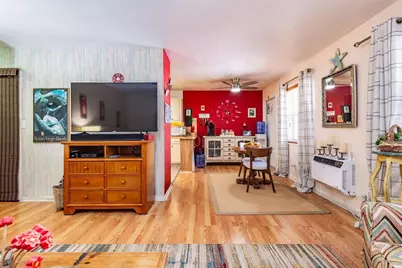 810 Lake Shore Drive #25, West Palm Beach, FL 33403 - Photo 2