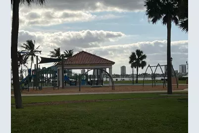 810 Lake Shore Drive #25, West Palm Beach, FL 33403 - Photo 36