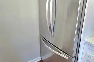 5629 SW 40th St, West Park, FL 33023 - Photo 4