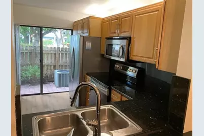 2106 NE 44th Street, Pompano Beach, FL 33064 - Photo 8