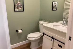 2106 NE 44th St, Pompano Beach, FL 33064 - Photo 24